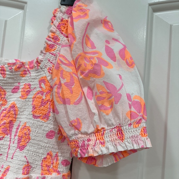 Vineyard Vines Smocked Square Neck Top - Picture 2 of 7